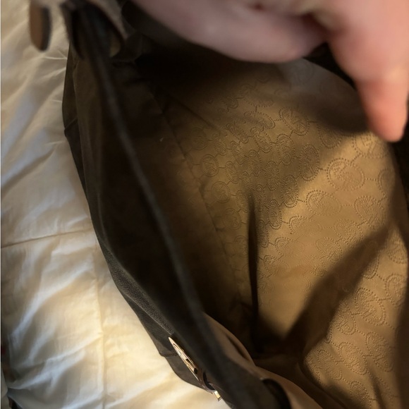 Michael Kors Signature Jet Set East West Top Zip Tote with matching wallet - Picture 6 of 10